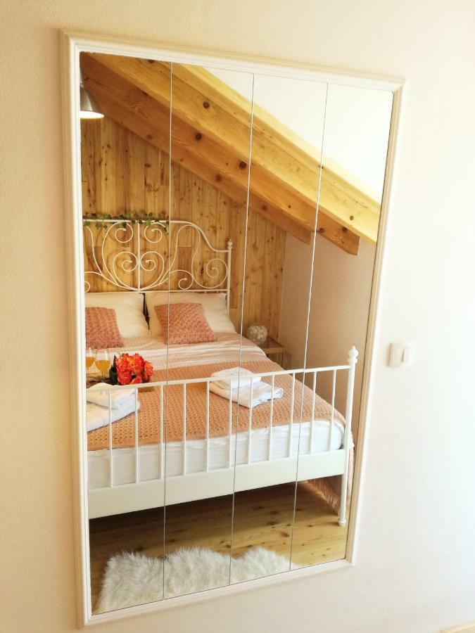 Apartment Cernesa Ražanac Esterno foto